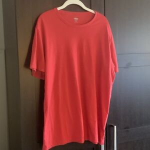 Old Navy Vibrant Red Men's Short Sleeve Tee